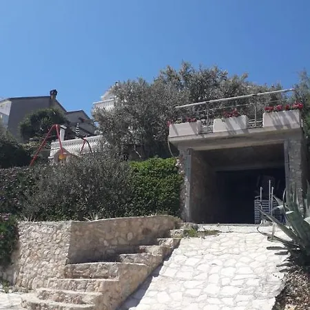Rosa Apartment Vela Luka
