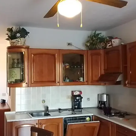 Rosa Apartment