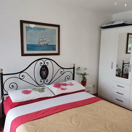 Rosa Apartment *