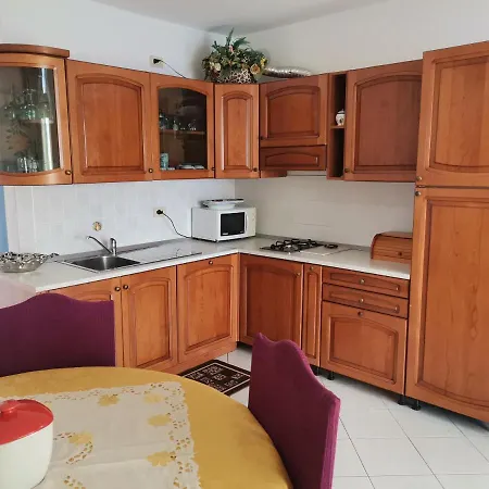 Rosa Apartment *