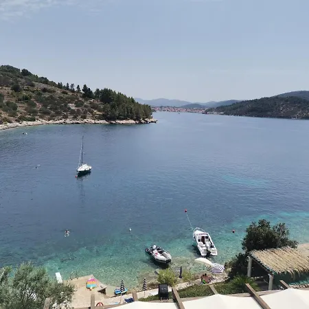 Rosa Vela Luka